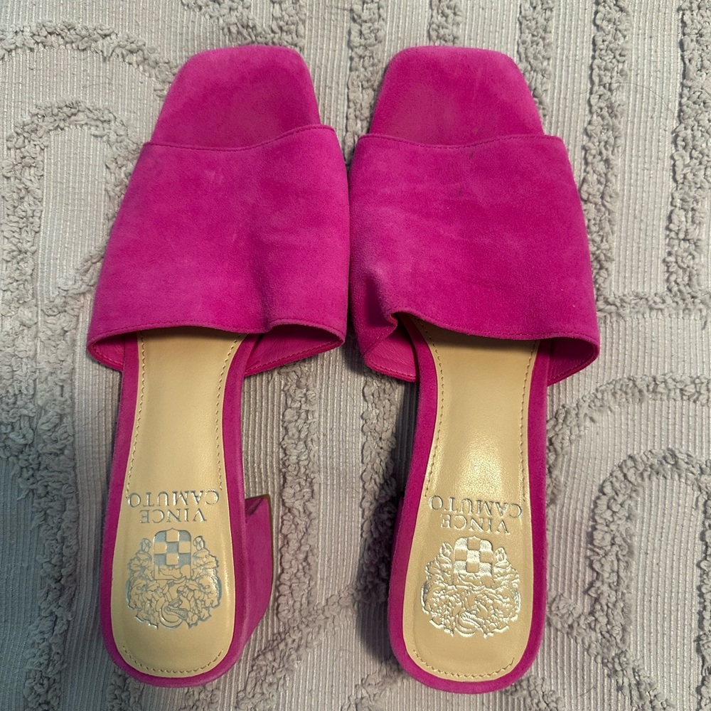 Vince Camuto Kitten Heels